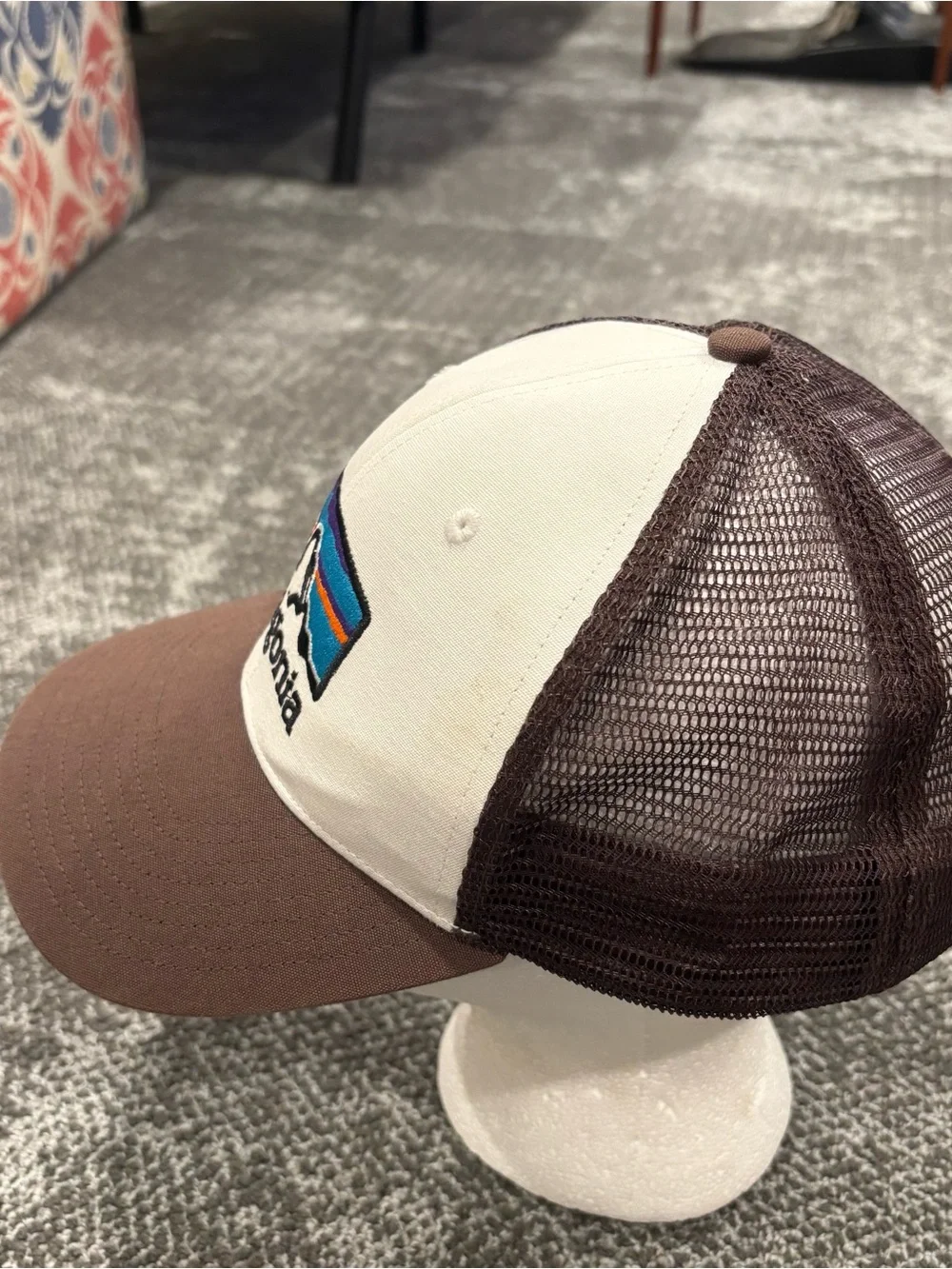 Vintage Patagonia White Brown Mesh Trucker Hat OSFA - Picture 4 of 5